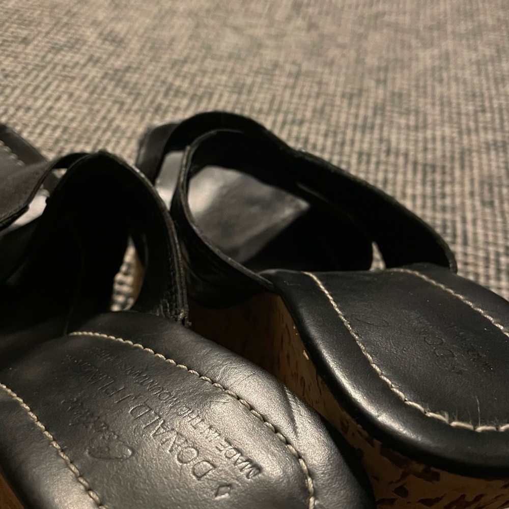 Clogs - Picture 4 of 7